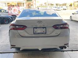 تۆیۆتا کامری